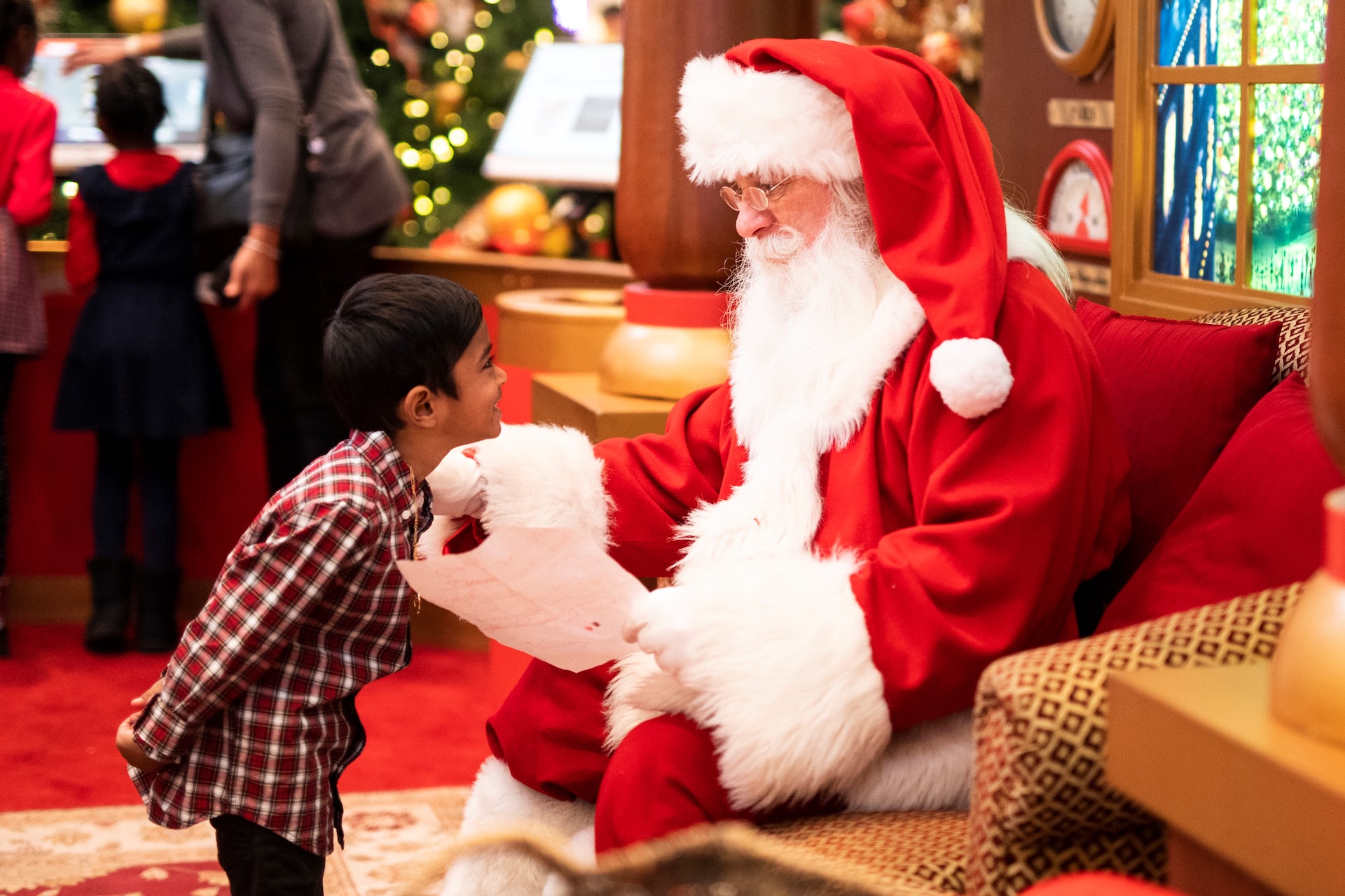 5 Easiest Places For Pictures With Santa In Orange County